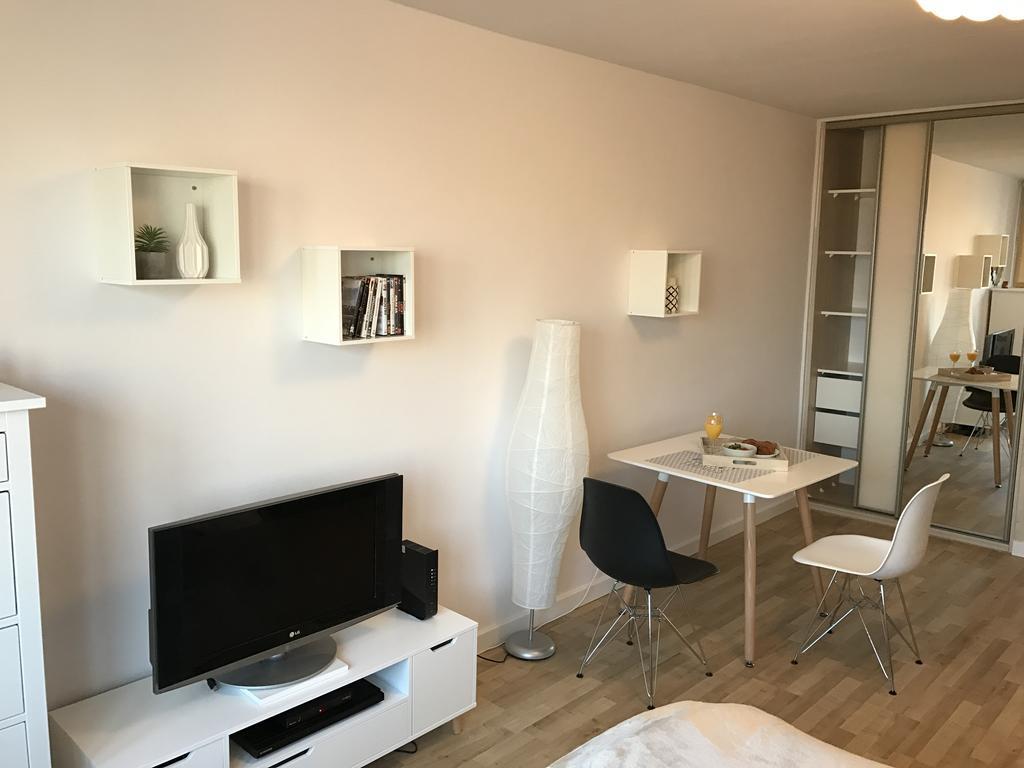 Apartament Metromarymont 华沙 外观 照片